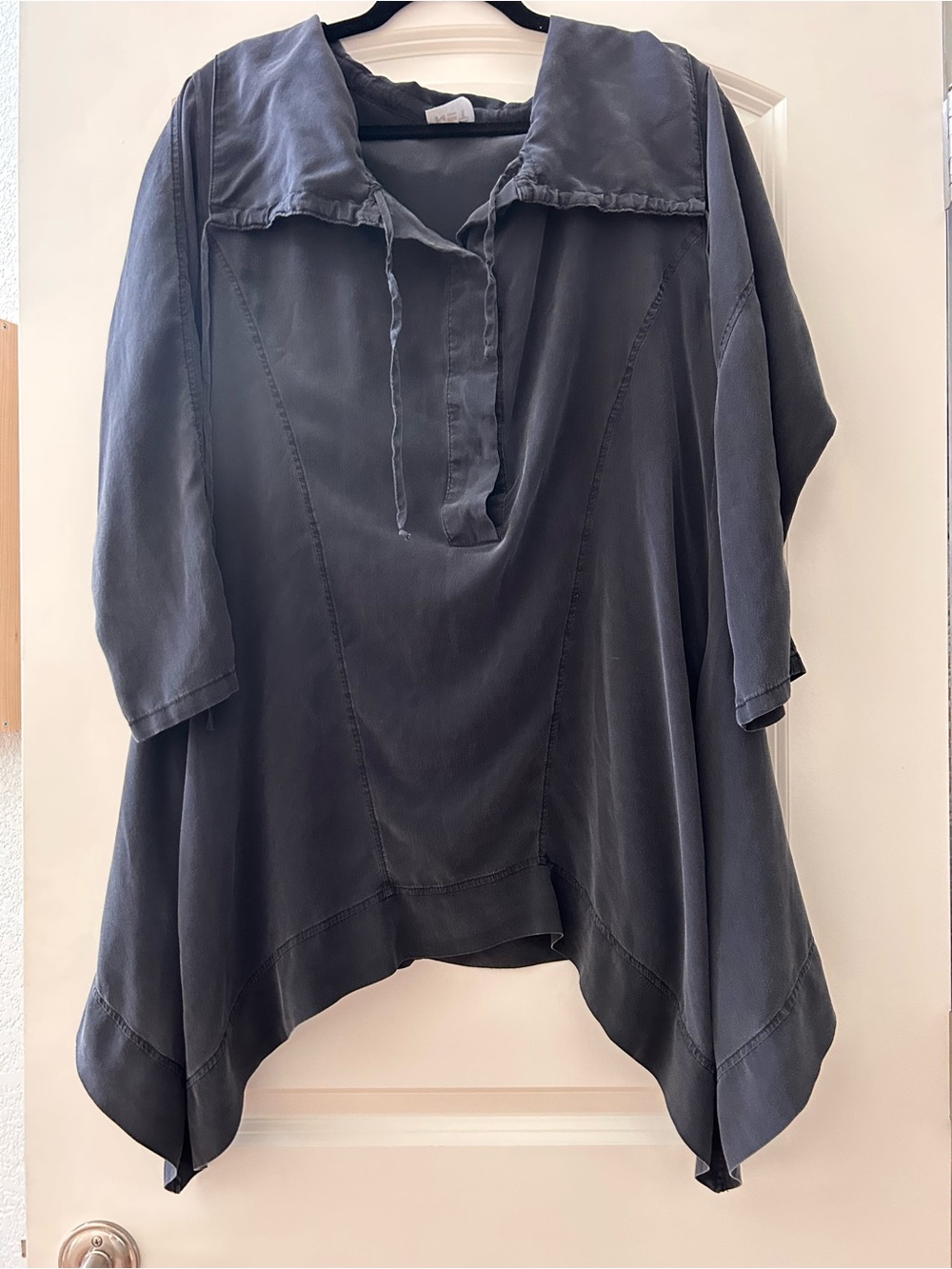 PLANET by Lauren G 100% Silk Lagenlook Tunic Top. Elevated. Quiet luxury. OS